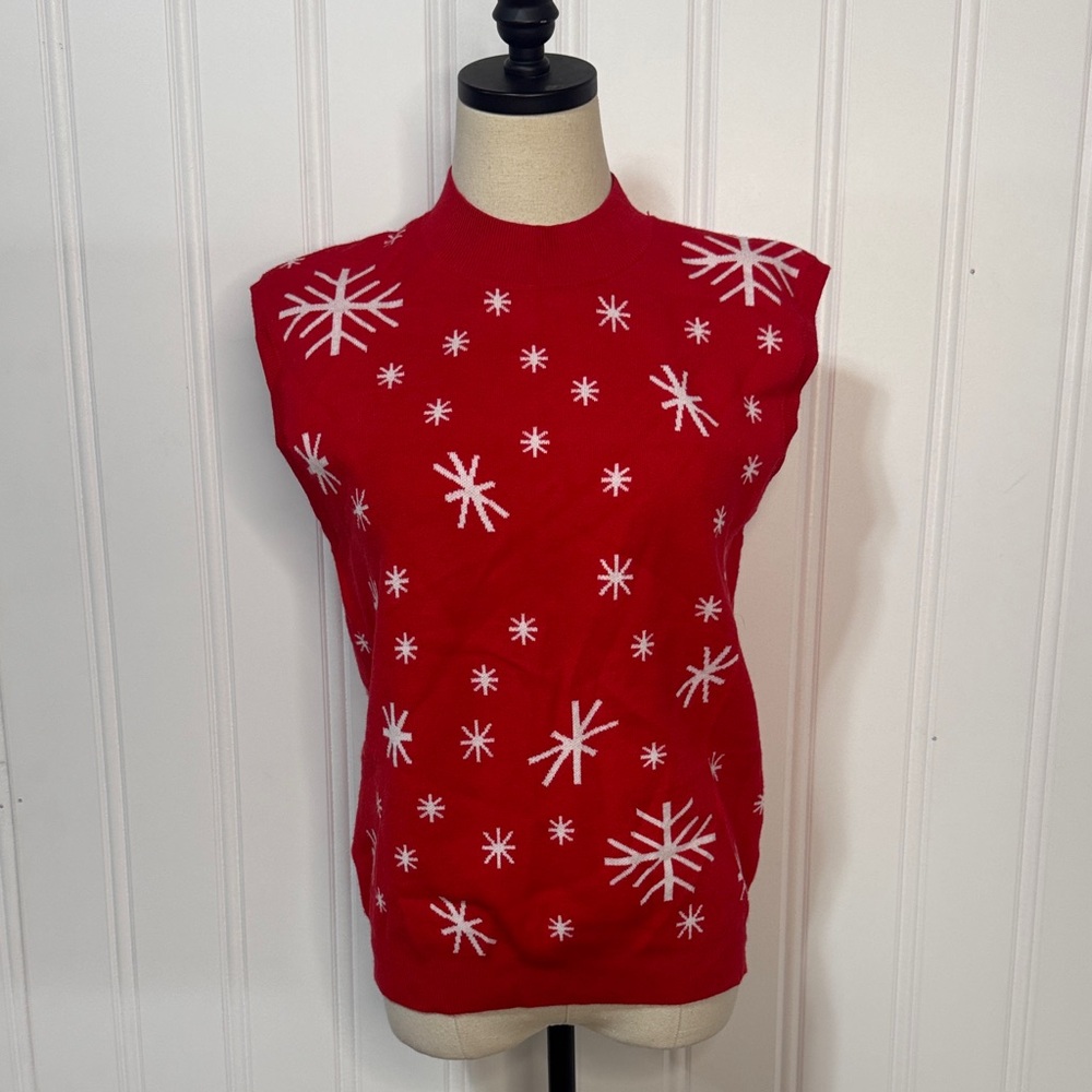 Amarmia Woman’s Red Snowflake Pullover Vest size M